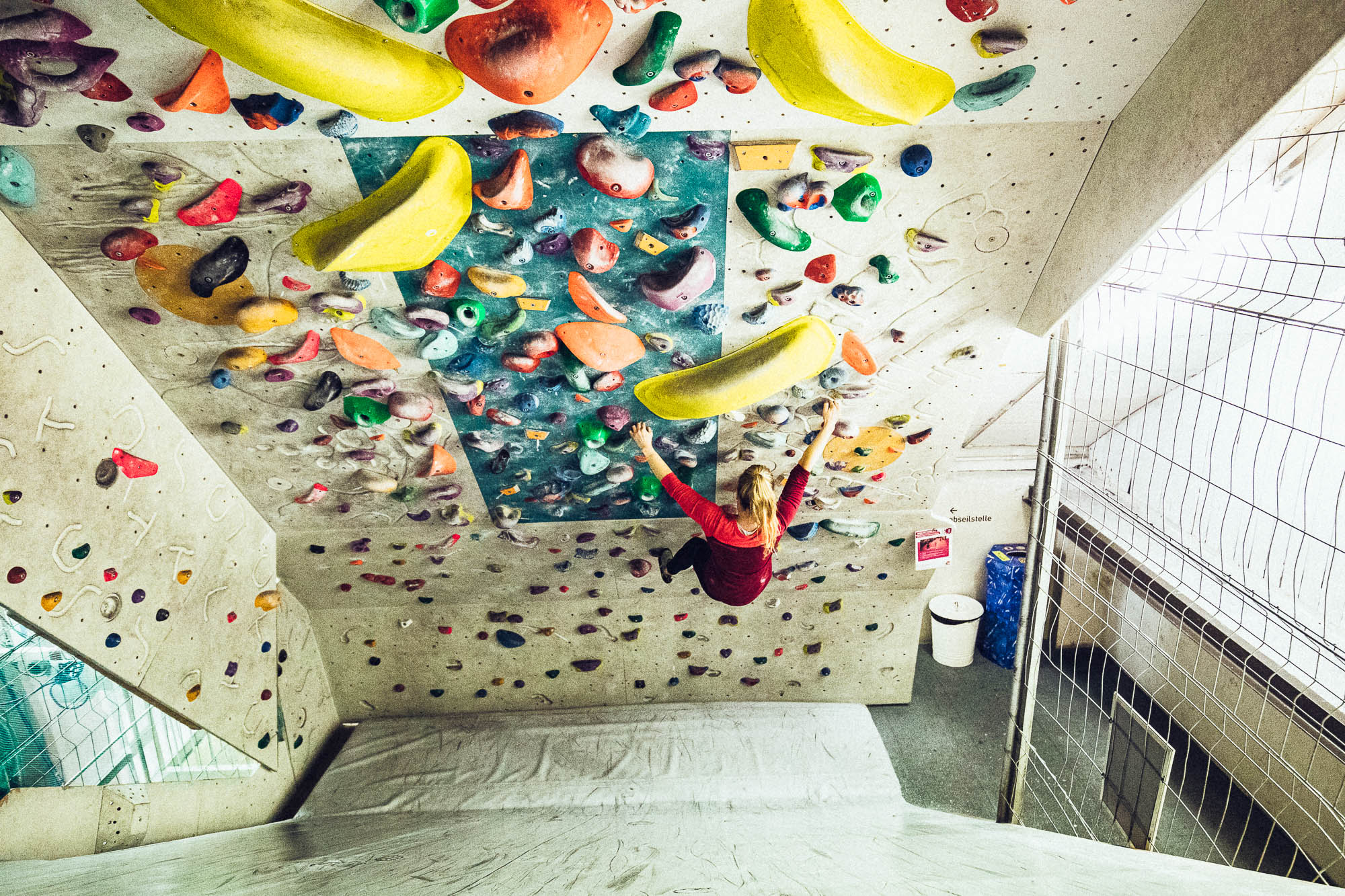 Export x3 5D4 1053 Bouldering Sarah & Vanessa Gaswerk 2020